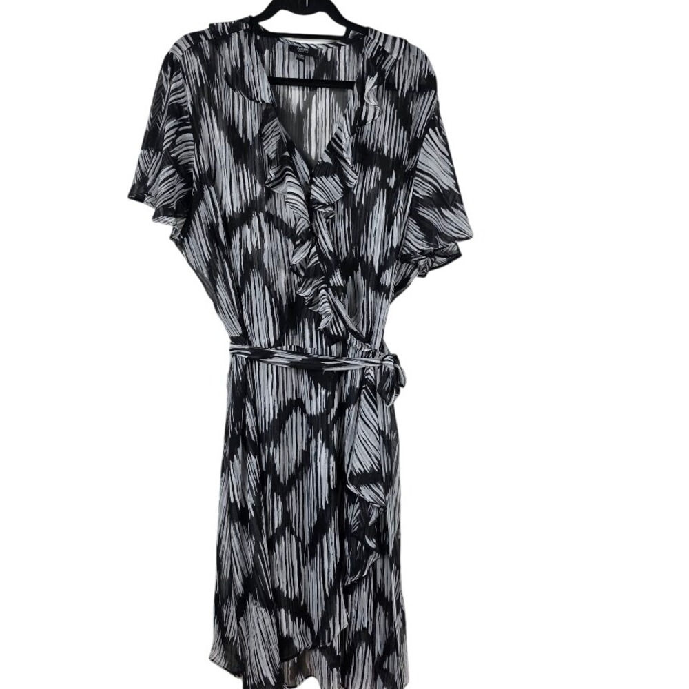 MSK Wrap Dress Women 24W Black White Ruffle Faux Wrap Abstract Print Knee Length